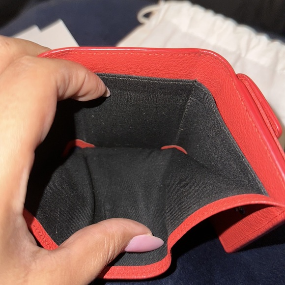 Balenciaga trifold wallet GUC with COA - Picture 7 of 8